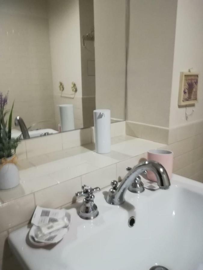 At Lettieri Bed & Breakfast