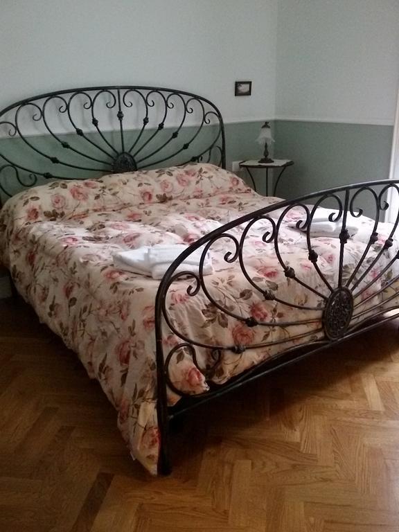 At Lettieri 4*