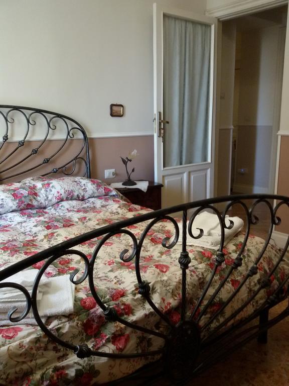 Couette-café At Lettieri Naples