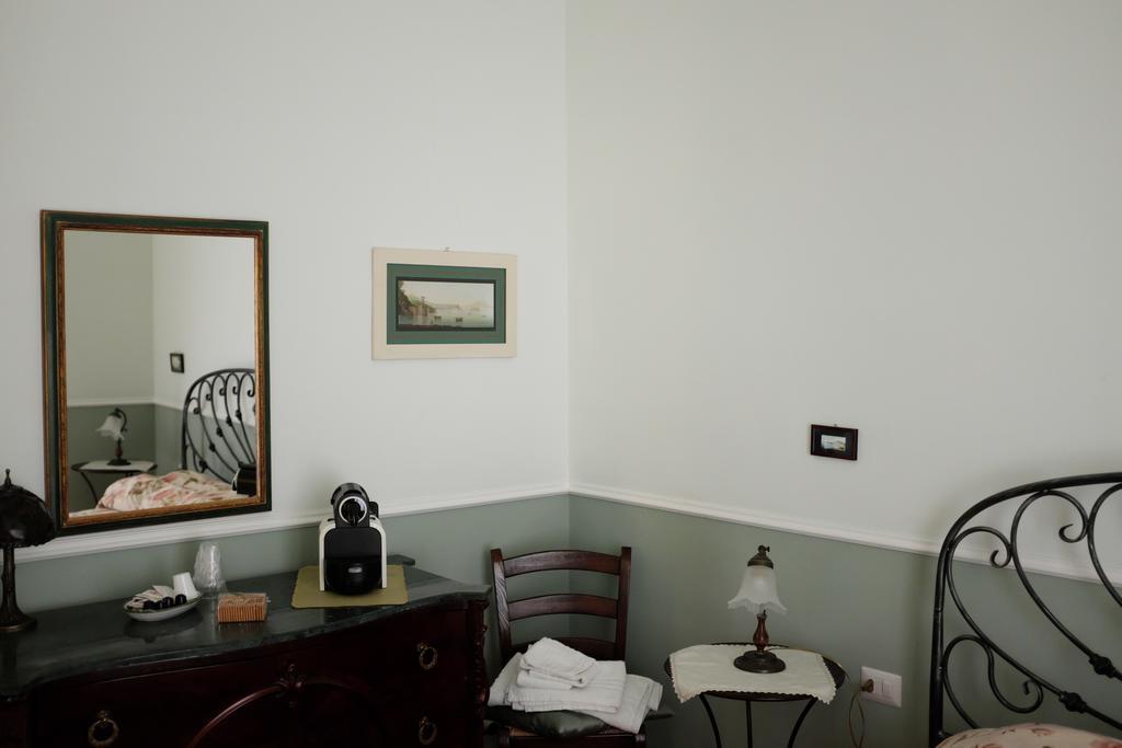 Couette-café At Lettieri