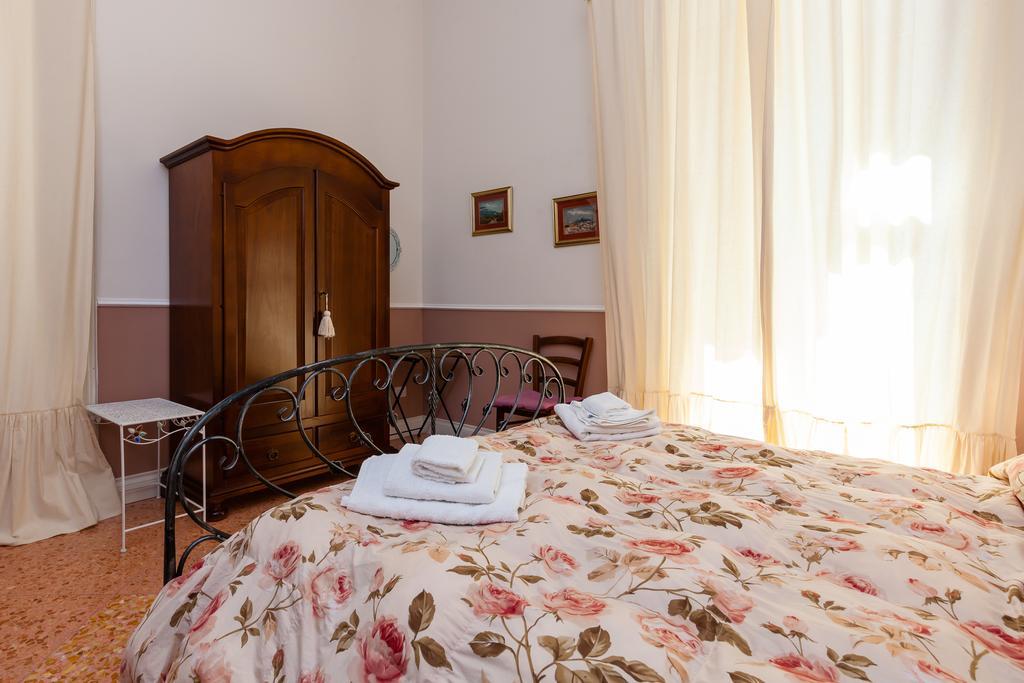 Couette-café At Lettieri 4*