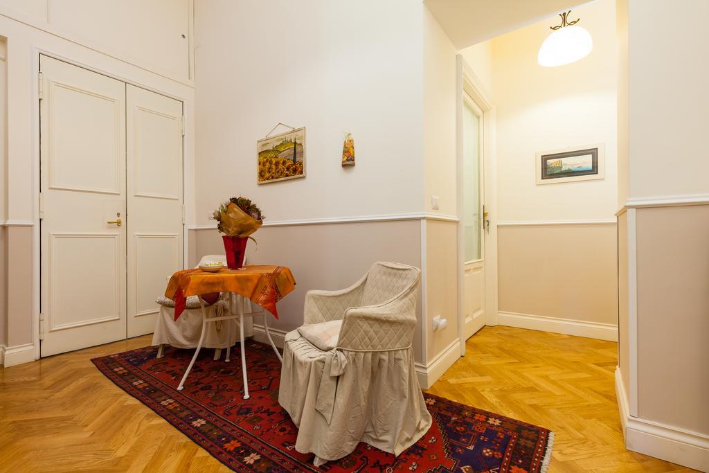 Couette-café At Lettieri