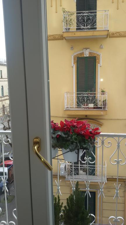 At Lettieri